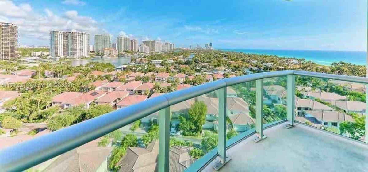 マイアミビーチBreathtaking Ocean View! 15Th Floorアパートメント エクステリア 写真